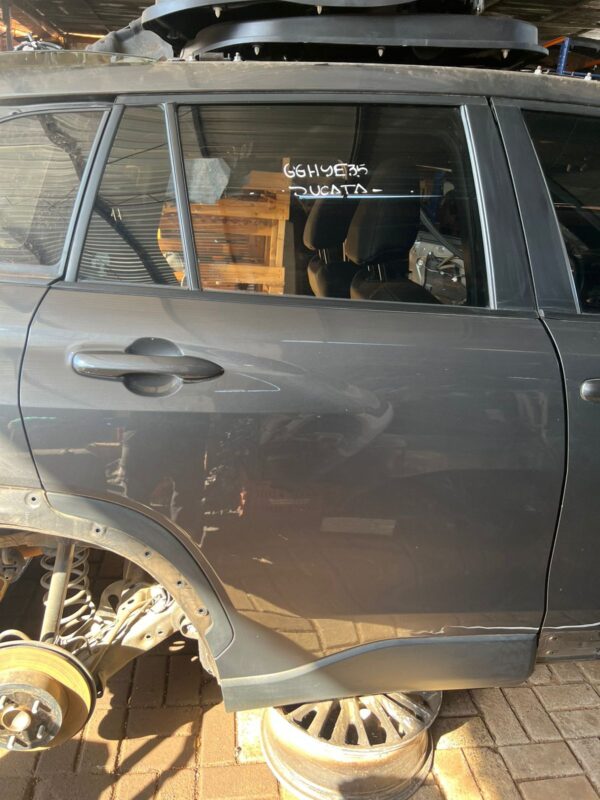 Porta Traseira Direita Corolla Cross 2021 2022 2023 2024 - Imagem 4